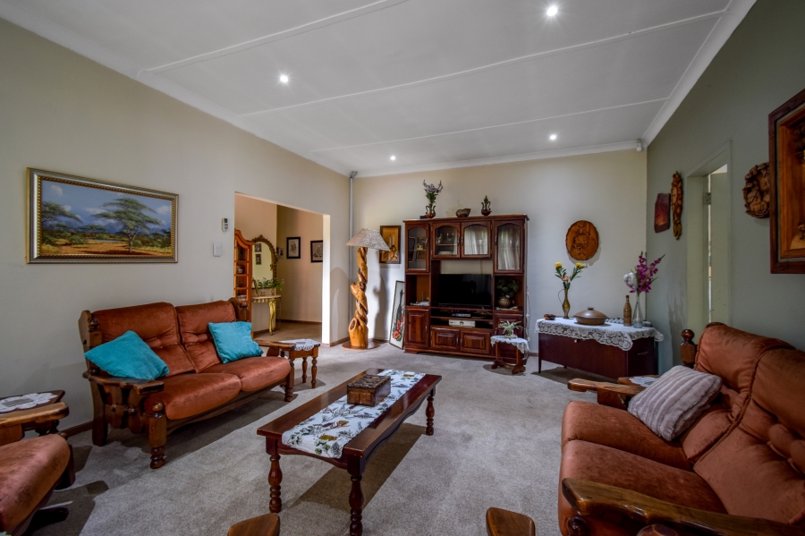 4 Bedroom Property for Sale in Villieria Gauteng