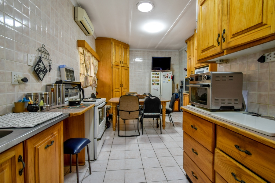 4 Bedroom Property for Sale in Villieria Gauteng