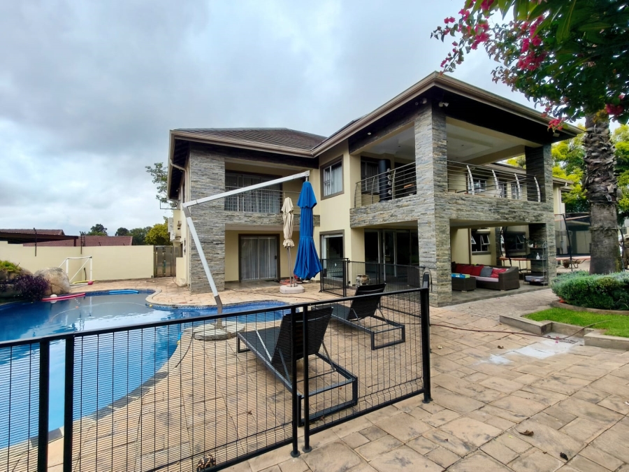 7 Bedroom Property for Sale in Wierda Park Gauteng