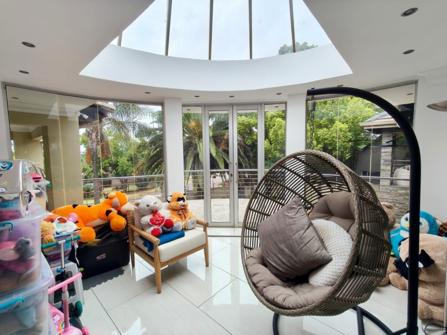 7 Bedroom Property for Sale in Wierda Park Gauteng