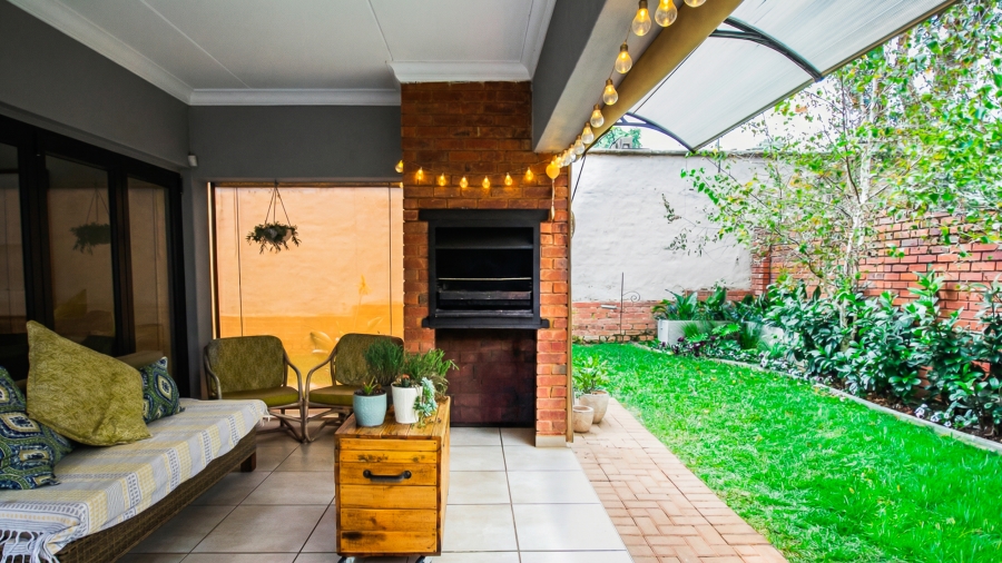 3 Bedroom Property for Sale in Olympus AH Gauteng