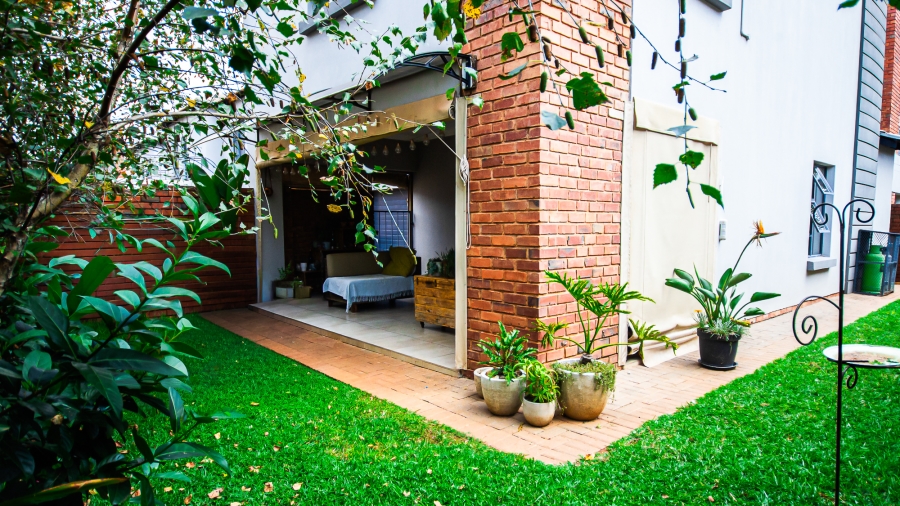 3 Bedroom Property for Sale in Olympus AH Gauteng