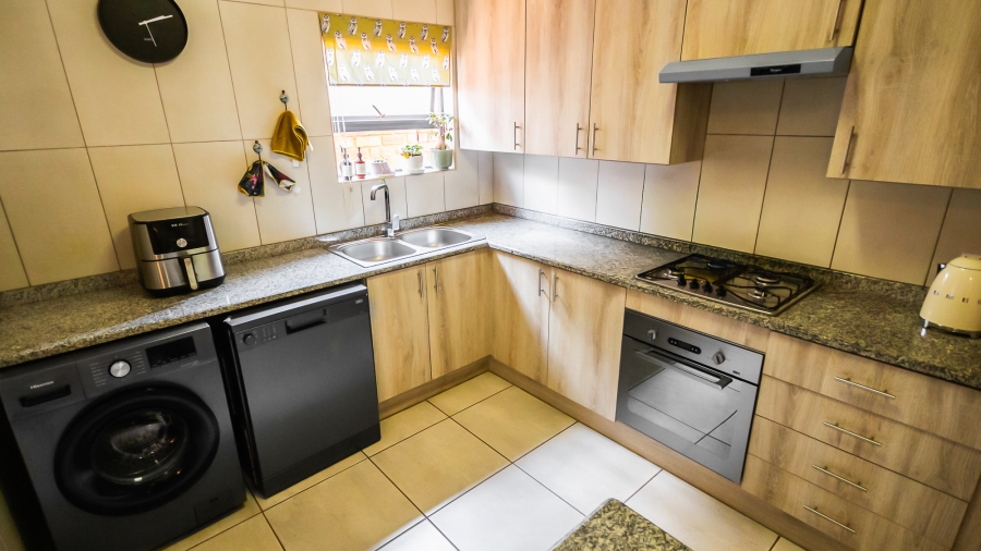 3 Bedroom Property for Sale in Olympus AH Gauteng