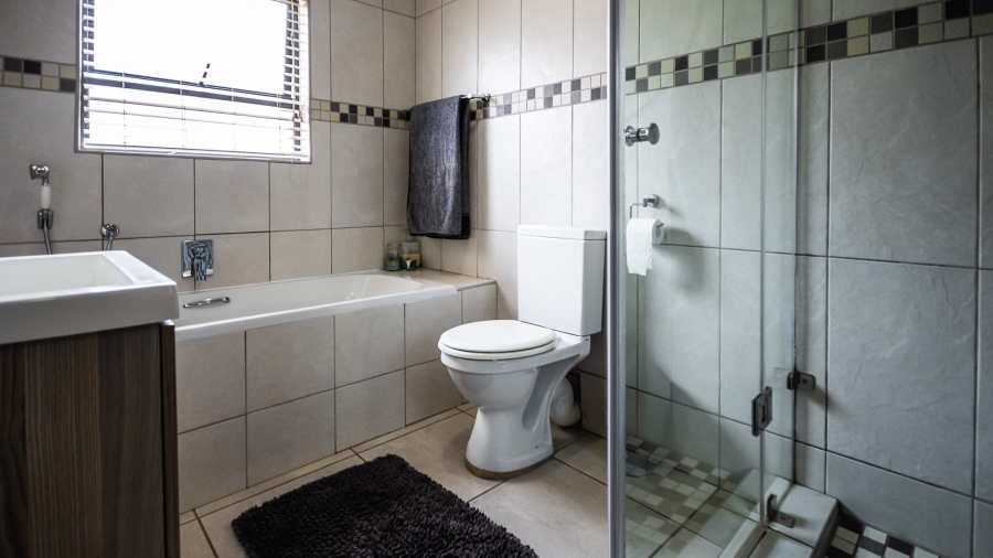 3 Bedroom Property for Sale in Olympus AH Gauteng