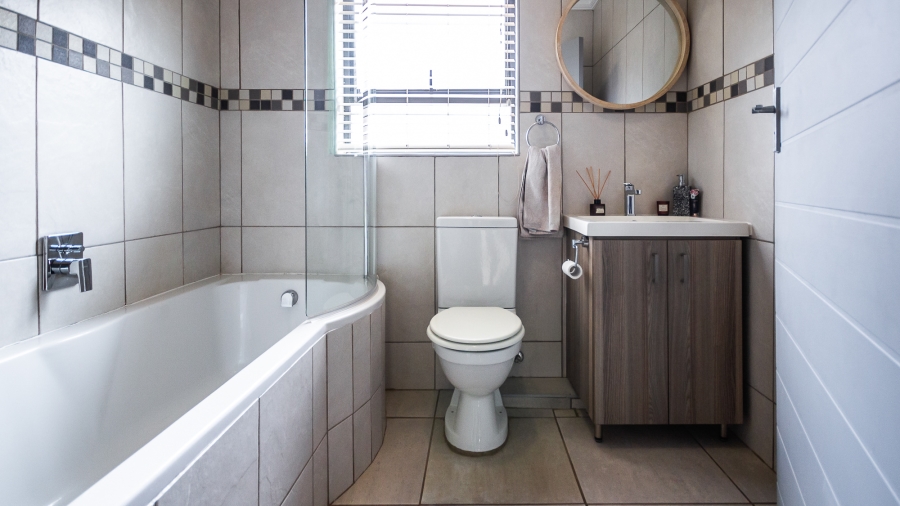 3 Bedroom Property for Sale in Olympus AH Gauteng