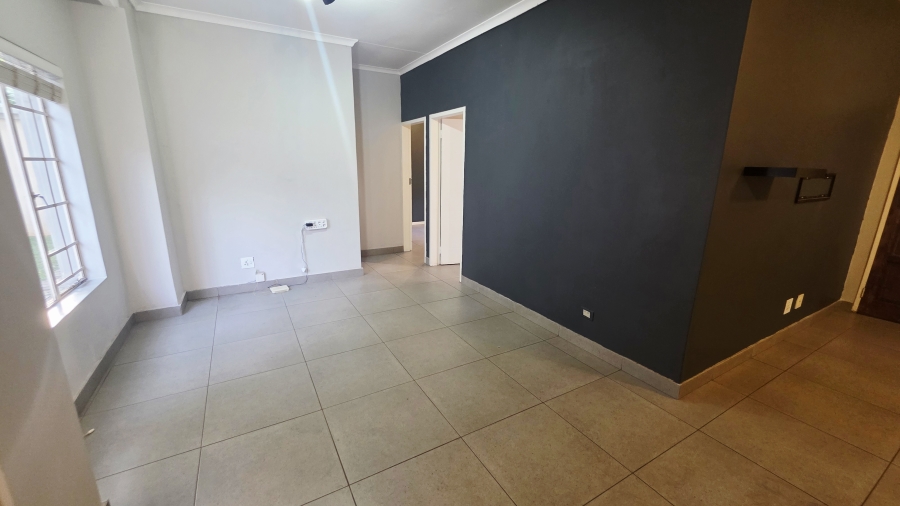 2 Bedroom Property for Sale in Faerie Glen Gauteng