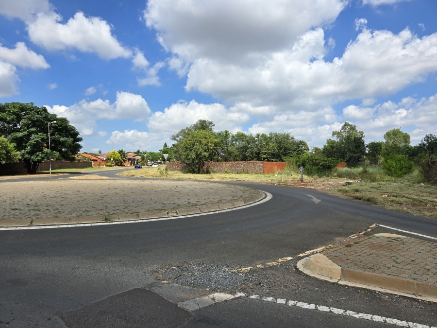 0 Bedroom Property for Sale in The Orchards Gauteng