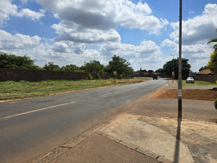 0 Bedroom Property for Sale in The Orchards Gauteng