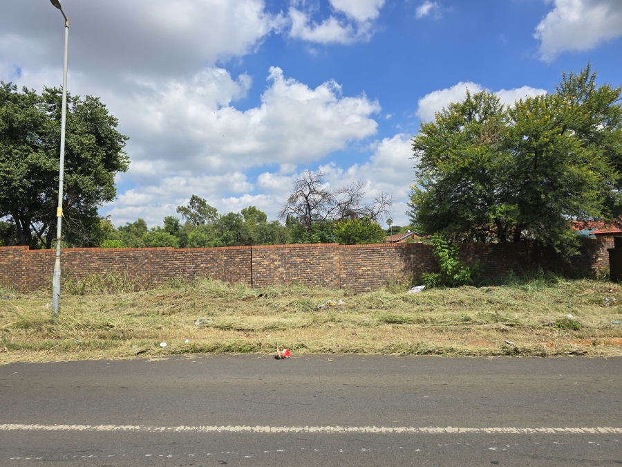 0 Bedroom Property for Sale in The Orchards Gauteng