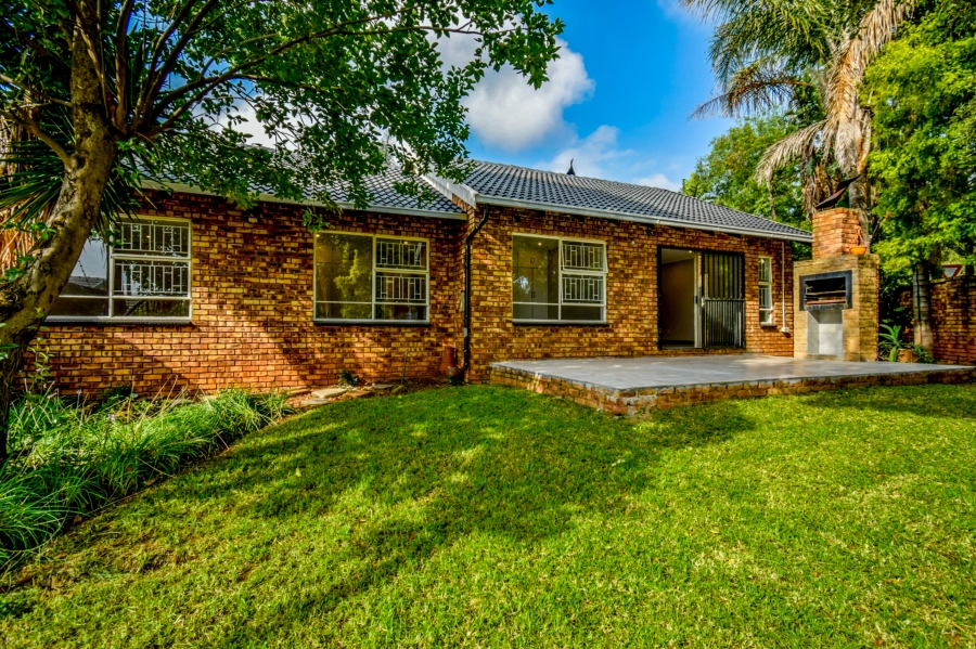 3 Bedroom Property for Sale in Moreleta Park Gauteng
