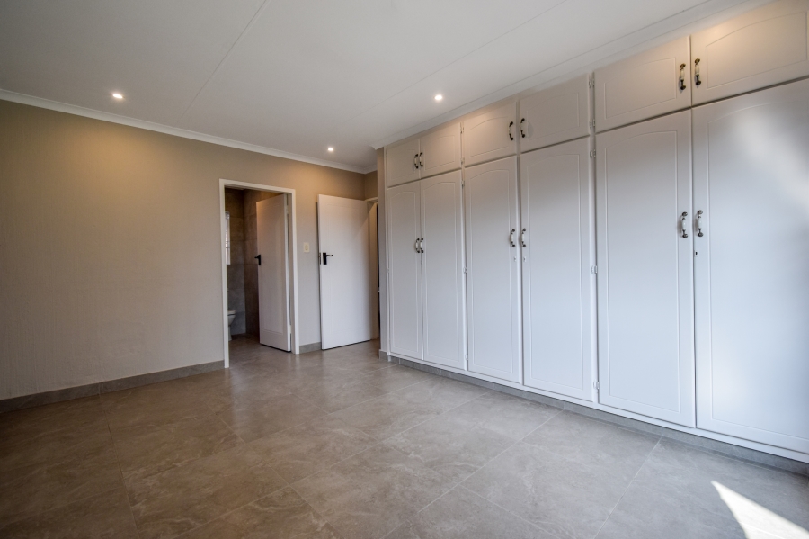 3 Bedroom Property for Sale in Moreleta Park Gauteng