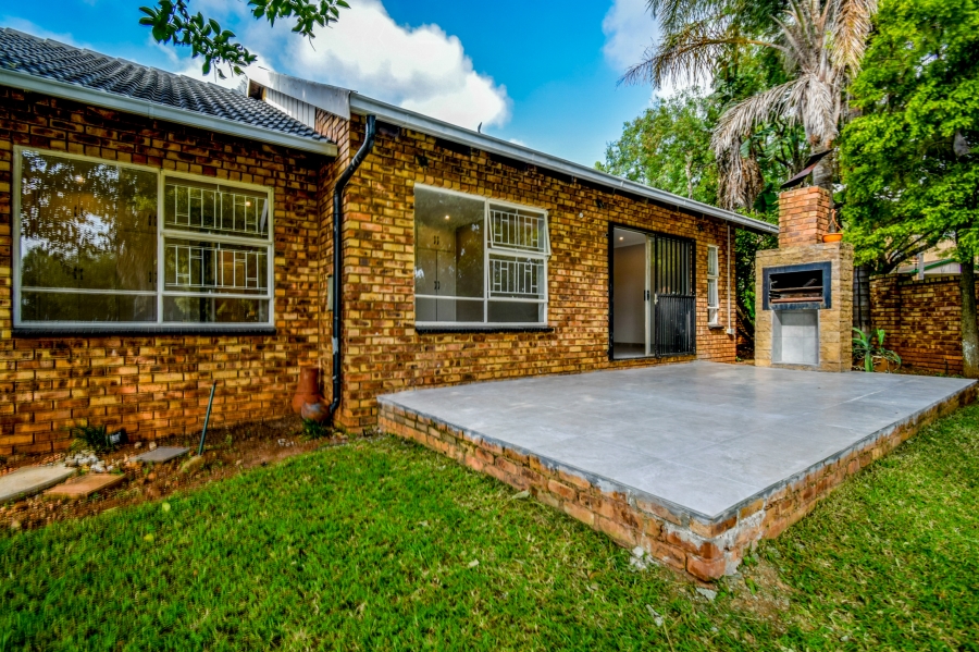 3 Bedroom Property for Sale in Moreleta Park Gauteng