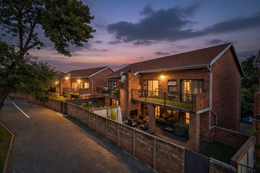 3 Bedroom Property for Sale in La Montagne Gauteng