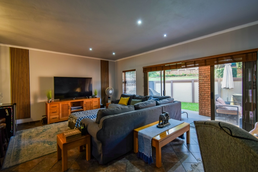 3 Bedroom Property for Sale in La Montagne Gauteng