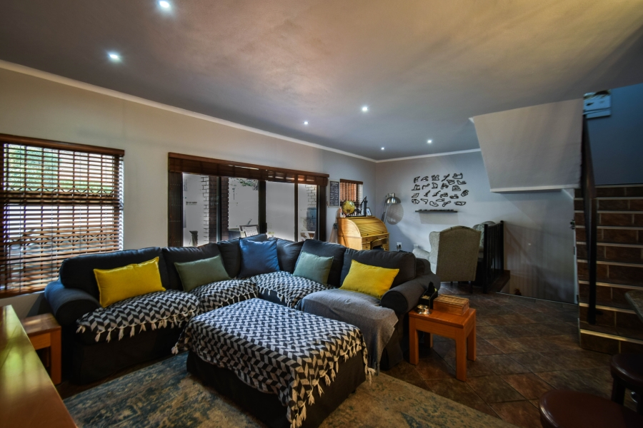 3 Bedroom Property for Sale in La Montagne Gauteng