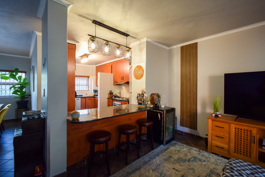 3 Bedroom Property for Sale in La Montagne Gauteng