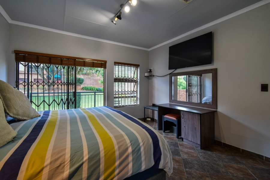 3 Bedroom Property for Sale in La Montagne Gauteng