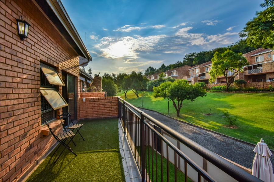 3 Bedroom Property for Sale in La Montagne Gauteng