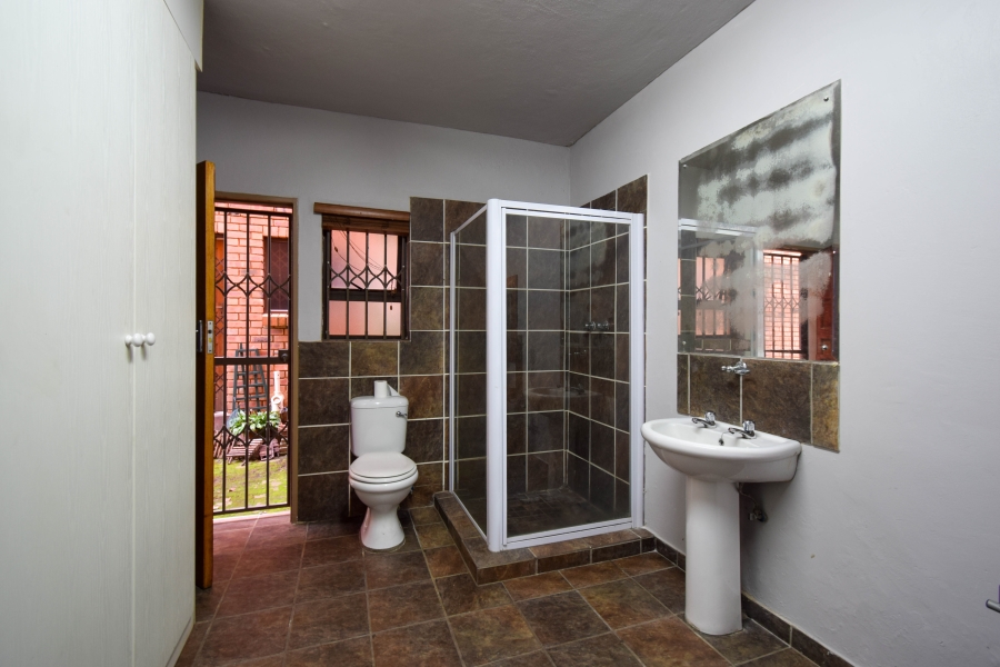 3 Bedroom Property for Sale in La Montagne Gauteng