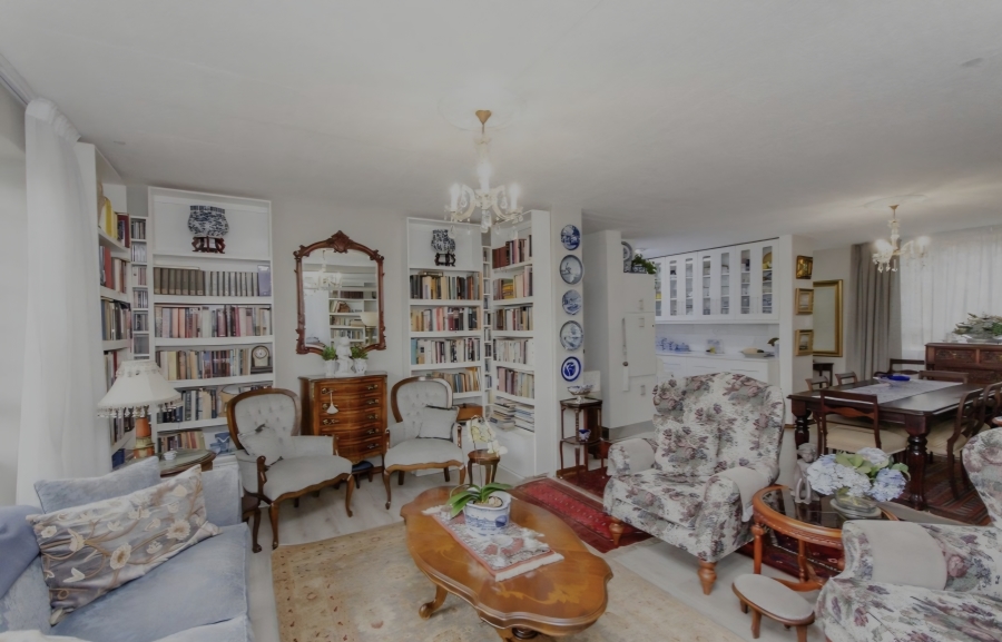 3 Bedroom Property for Sale in La Montagne Gauteng