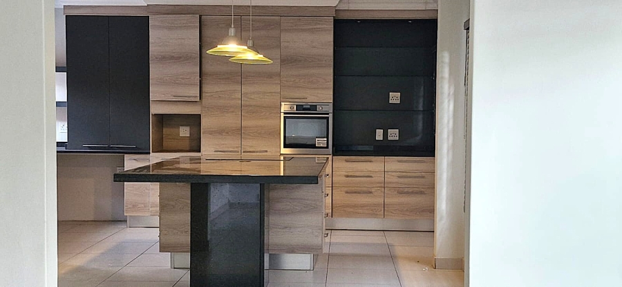 3 Bedroom Property for Sale in Faerie Glen Gauteng