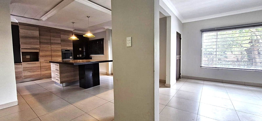 3 Bedroom Property for Sale in Faerie Glen Gauteng