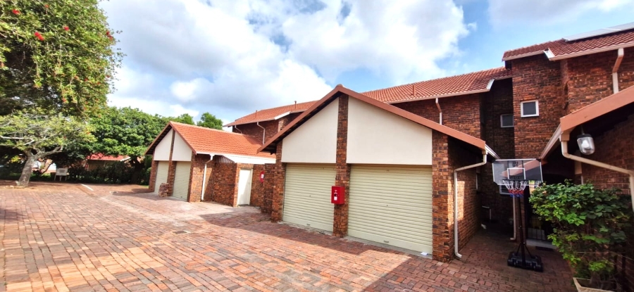 3 Bedroom Property for Sale in Faerie Glen Gauteng