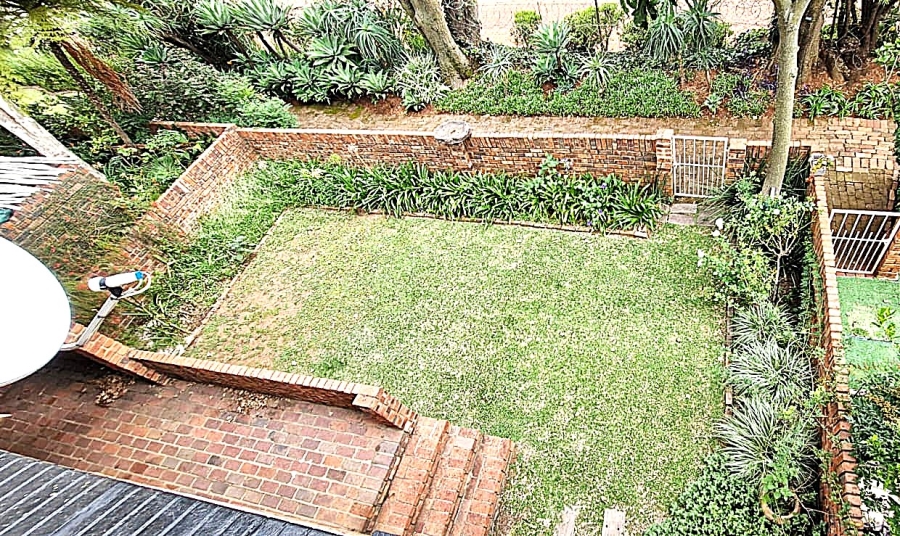 3 Bedroom Property for Sale in Faerie Glen Gauteng