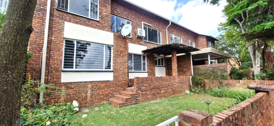 3 Bedroom Property for Sale in Faerie Glen Gauteng