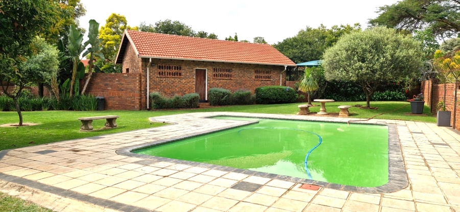 3 Bedroom Property for Sale in Faerie Glen Gauteng
