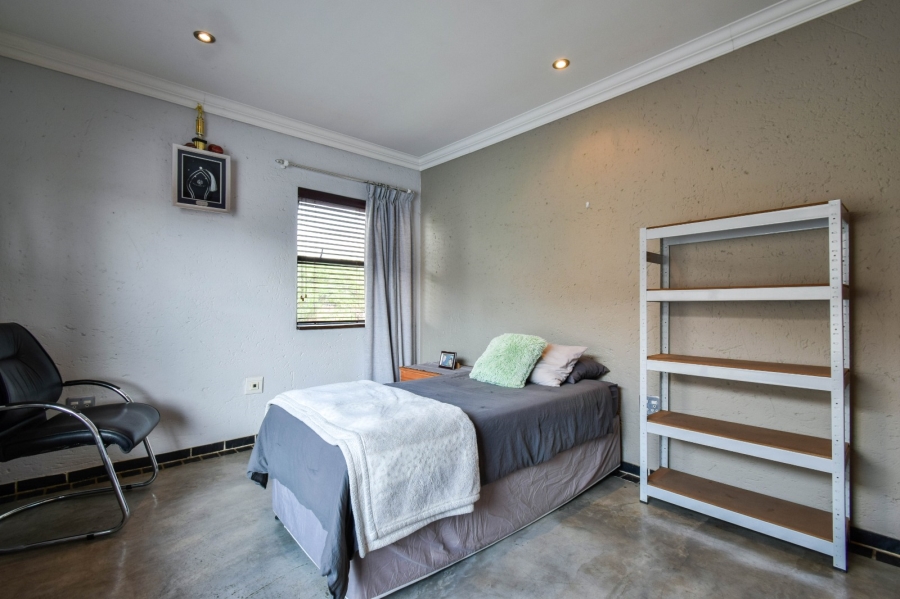 5 Bedroom Property for Sale in Clearwater Flyfishing Estate Gauteng