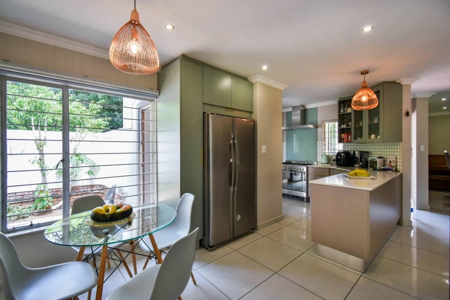 4 Bedroom Property for Sale in Elardus Park Gauteng