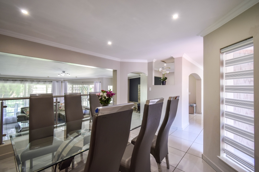 4 Bedroom Property for Sale in Elardus Park Gauteng