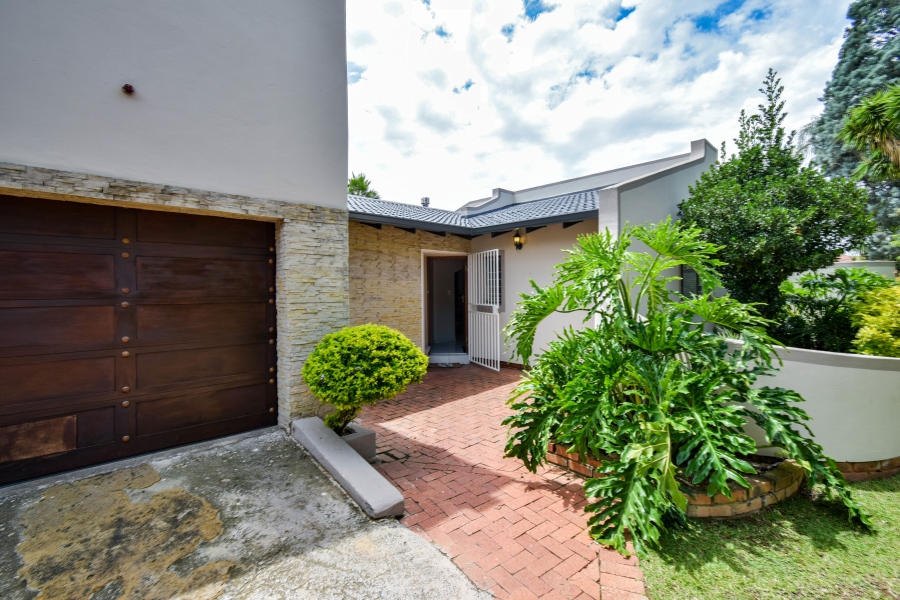 4 Bedroom Property for Sale in Elardus Park Gauteng