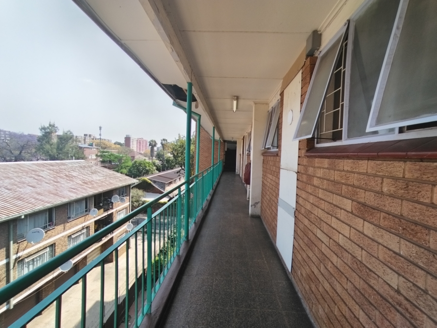 2 Bedroom Property for Sale in Sunnyside Gauteng