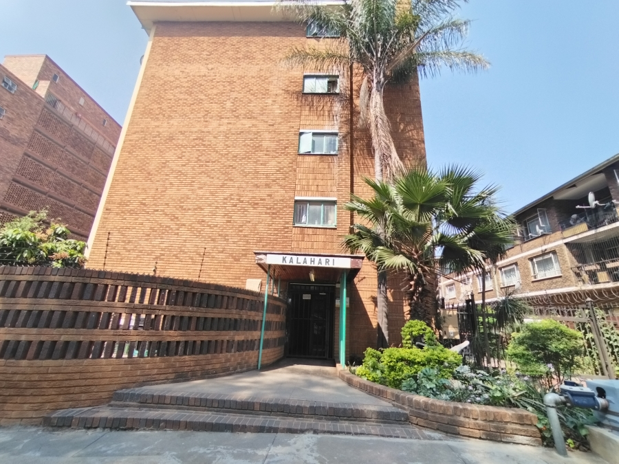 2 Bedroom Property for Sale in Sunnyside Gauteng