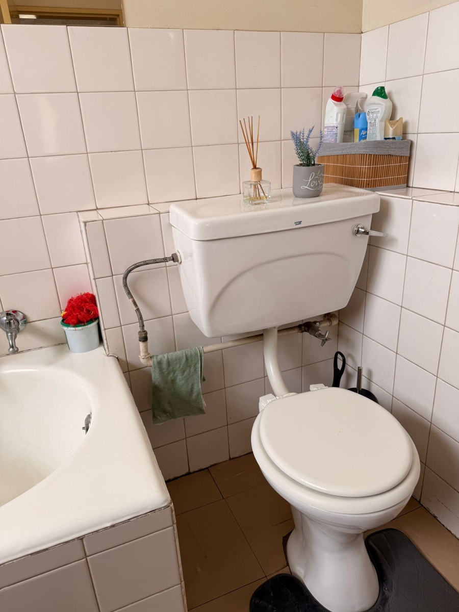 1 Bedroom Property for Sale in Berea Park Gauteng