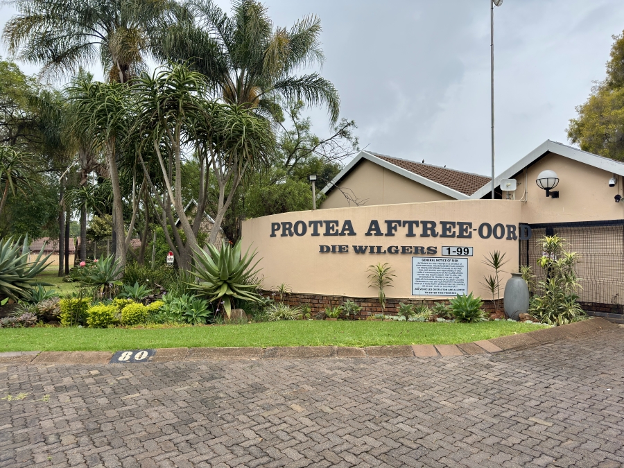 2 Bedroom Property for Sale in Die Wilgers Gauteng