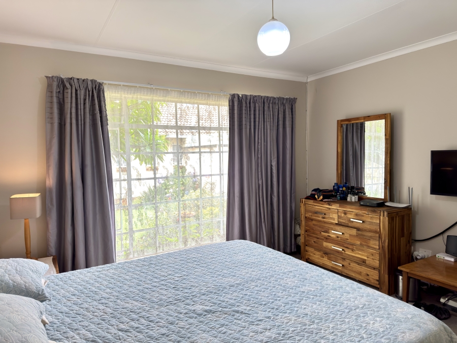 2 Bedroom Property for Sale in Die Wilgers Gauteng