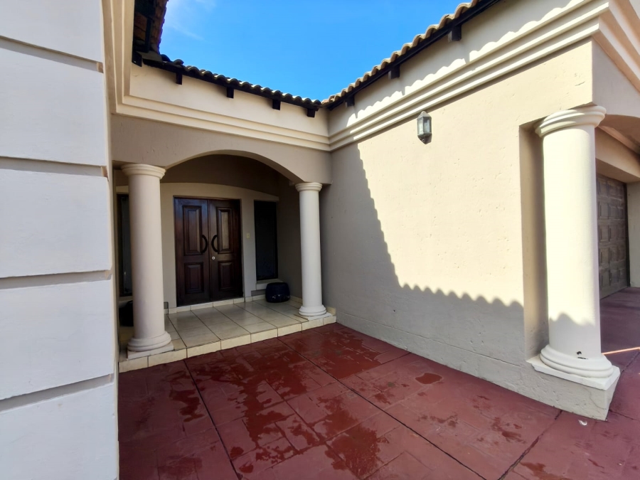 4 Bedroom Property for Sale in Celtisdal Gauteng