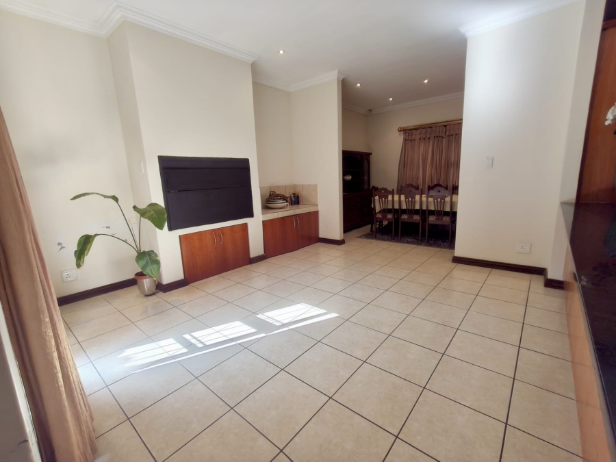 4 Bedroom Property for Sale in Celtisdal Gauteng