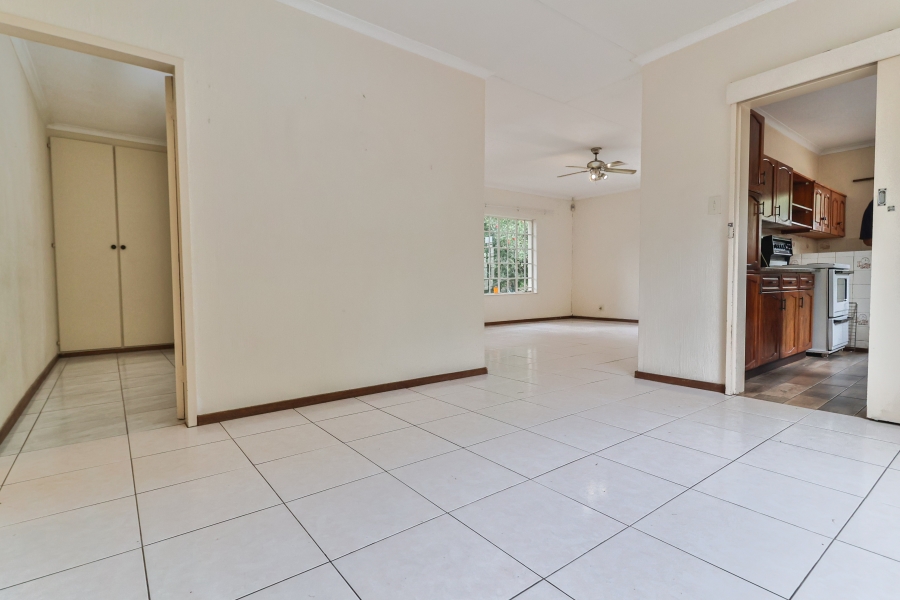 3 Bedroom Property for Sale in Garsfontein Gauteng