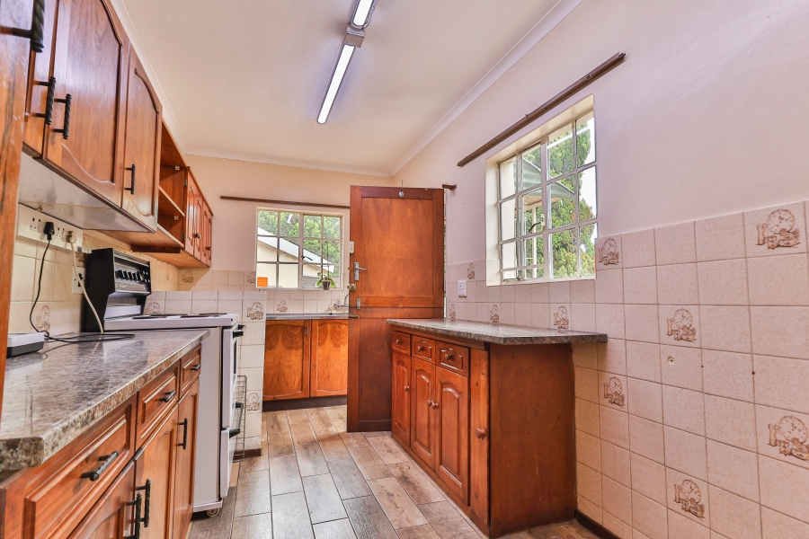 3 Bedroom Property for Sale in Garsfontein Gauteng