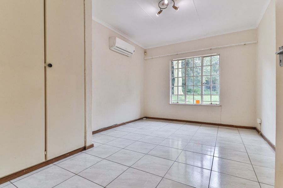 3 Bedroom Property for Sale in Garsfontein Gauteng
