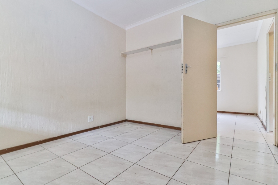3 Bedroom Property for Sale in Garsfontein Gauteng
