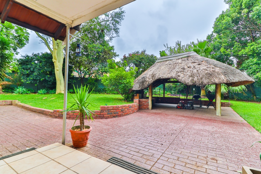 3 Bedroom Property for Sale in Garsfontein Gauteng