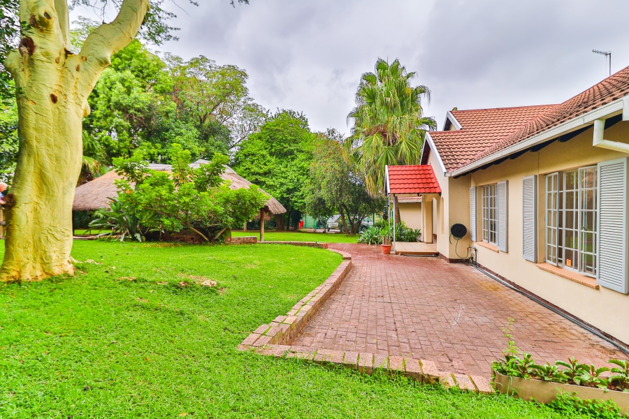 3 Bedroom Property for Sale in Garsfontein Gauteng