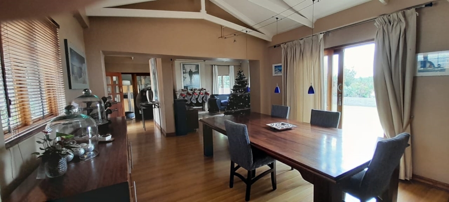 5 Bedroom Property for Sale in Waterkloof Ridge Gauteng