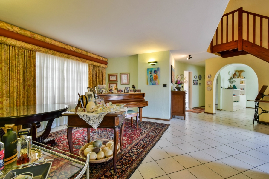 4 Bedroom Property for Sale in Wapadrand Gauteng