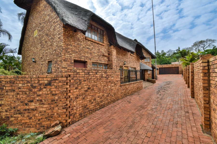 4 Bedroom Property for Sale in Wapadrand Gauteng